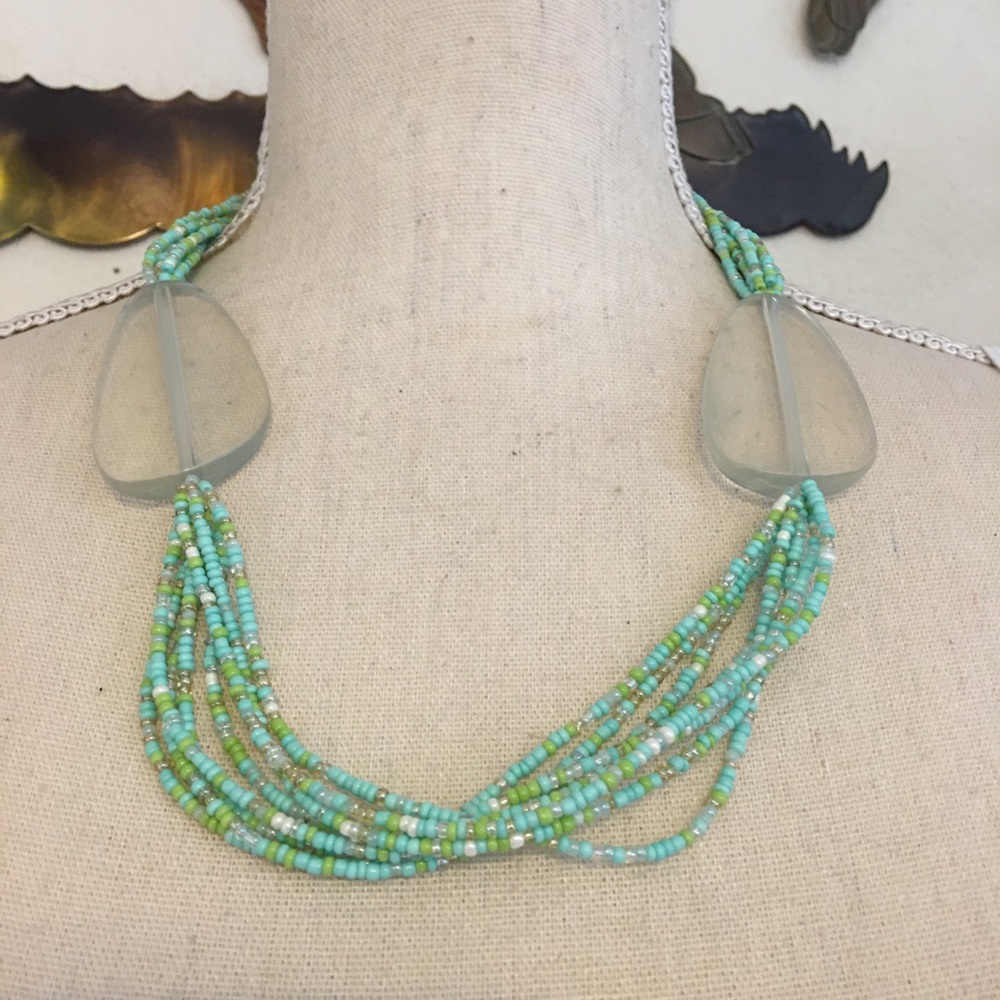 Vintage green tone seed bead plastic disc necklace